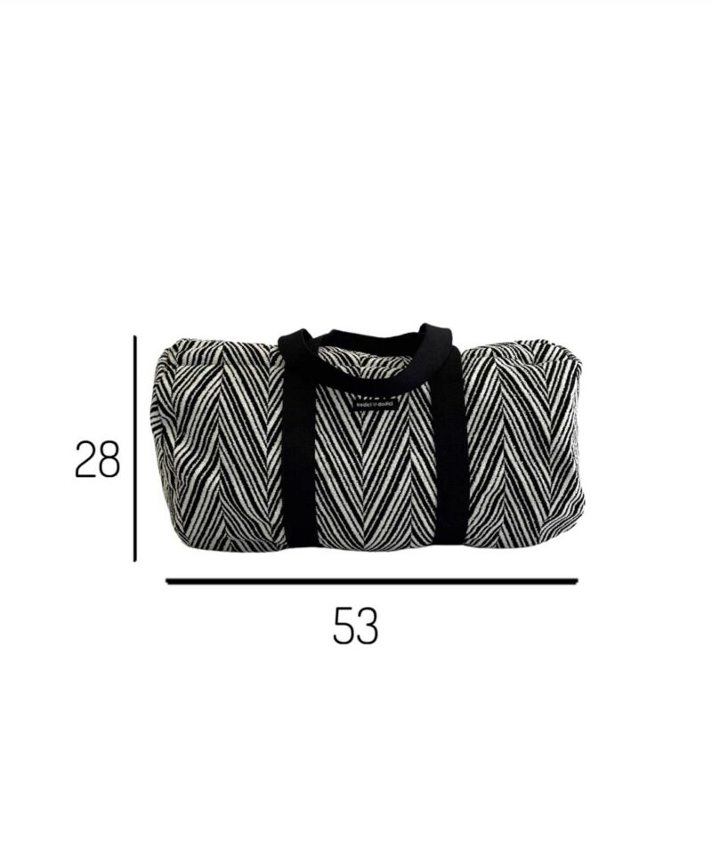 Misure borsone zig zag nero bianco