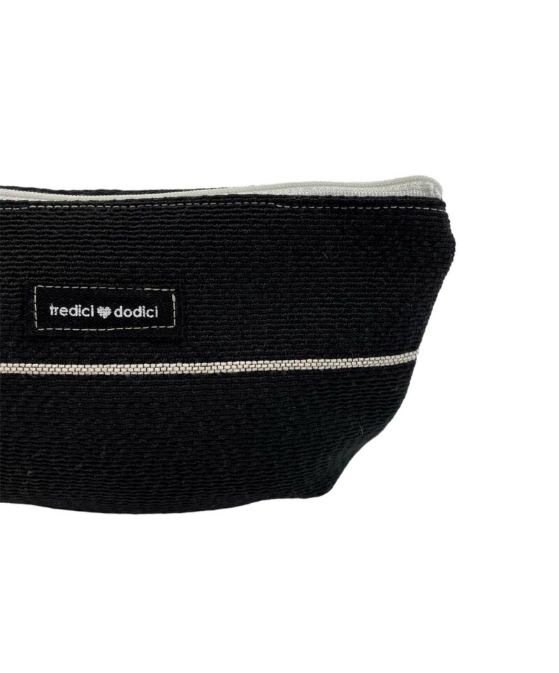 Trousse fantasia nera riga panna