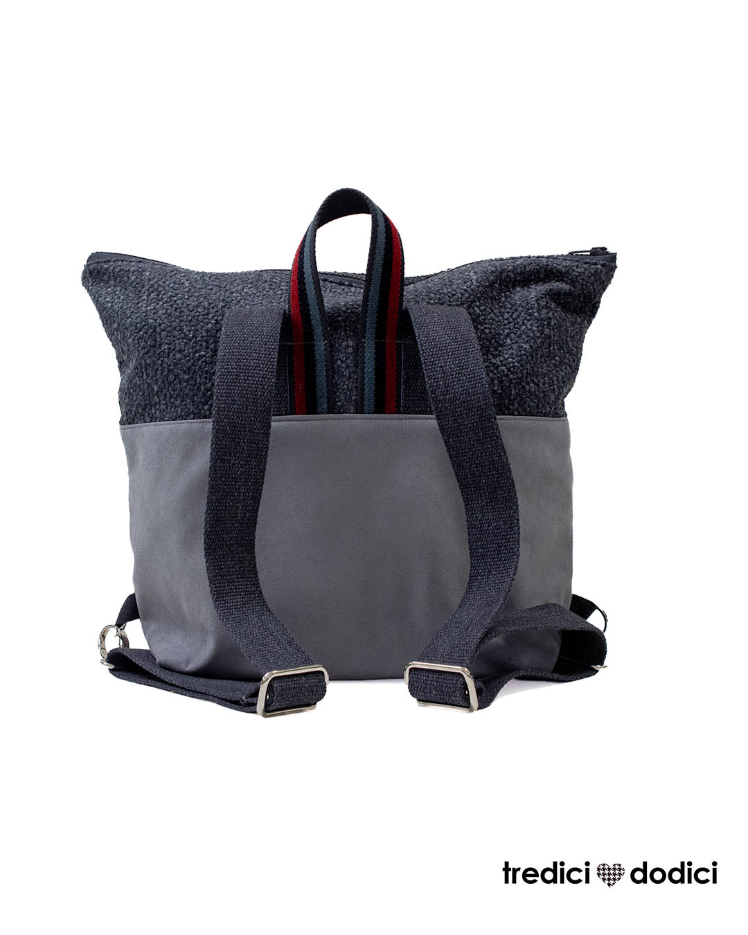 Zaino invernale grigio con orsetto